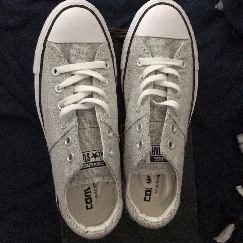Converse - Picture 3 of 4